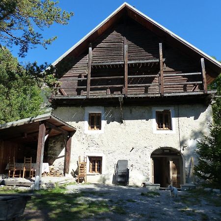 Maison Carail Nevache 14 Personnes Luaran gambar